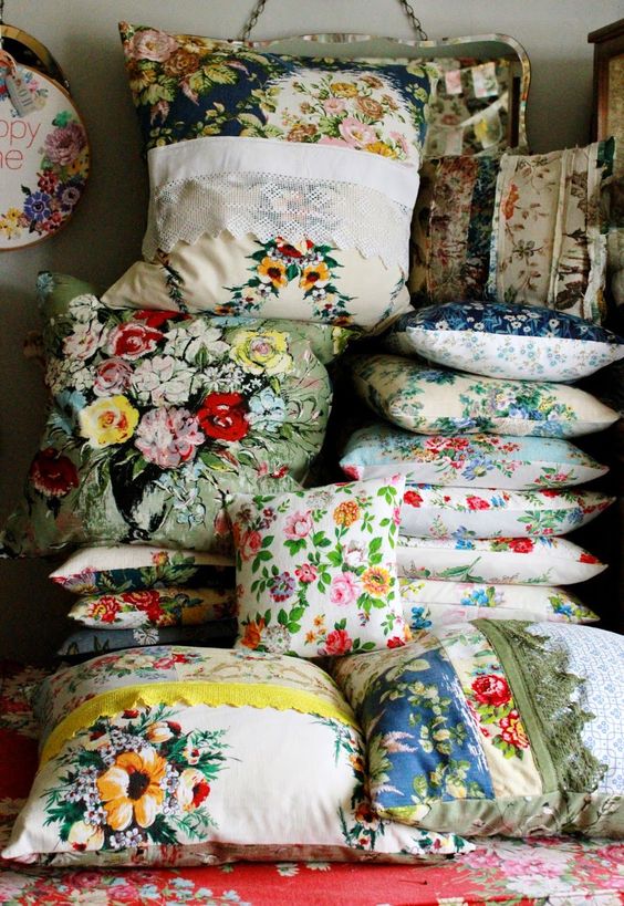 Декоративные подушки в стиле шебби-шик | Свалова О. Carte