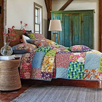лоскутное одеяло в деревенском стиле